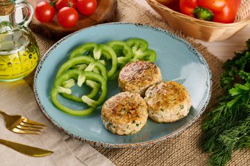 Котлети курячі з овочами