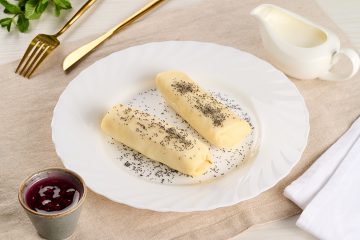 Млинці з маком та вишнею